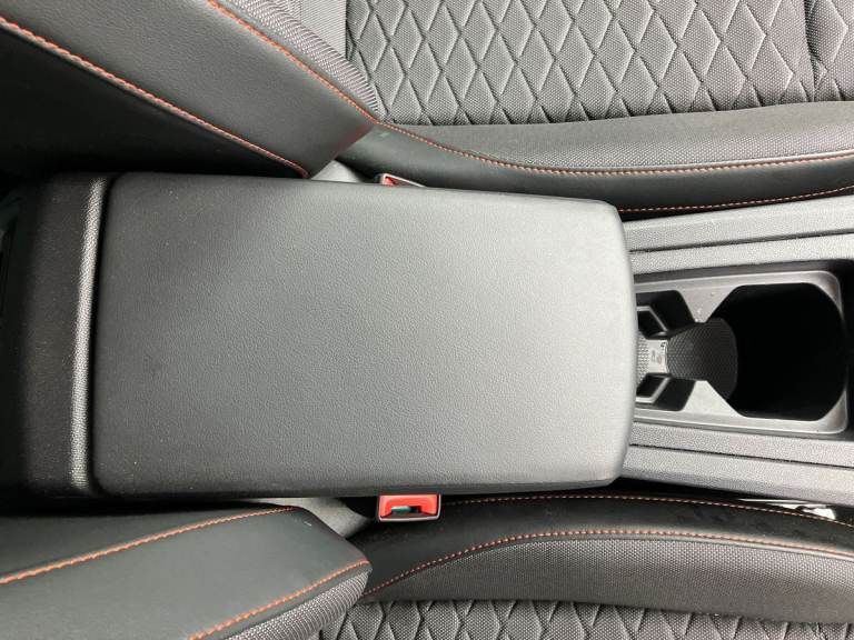 2025 SEAT Leon 1.0 eTSI FR 5dr DSG Hatchback PETROL Automatic