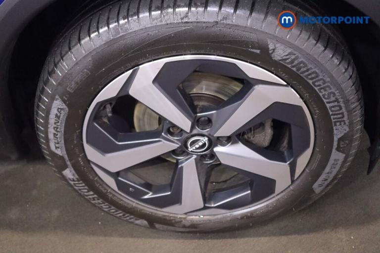 2022 Nissan Qashqai 1.3 DiG-T MH 158 N-Connecta 5dr Xtronic SUV Petrol Automatic