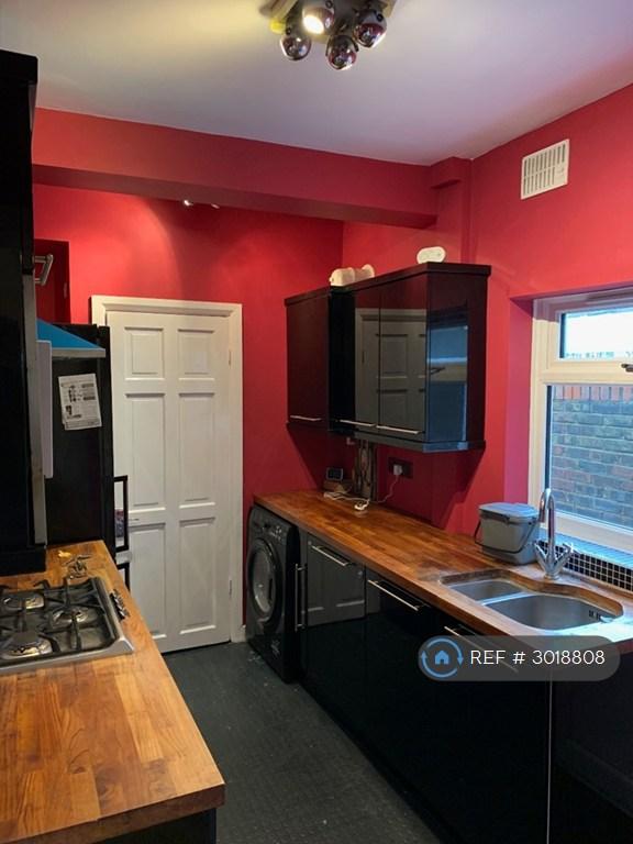 2 bedroom house in Cardiff Road, Watford, WD18 (2 bed) (#3018808)
