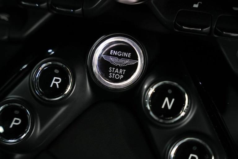 2018 Aston Martin Vantage 4.0 V8 Coupe 2dr Petrol Auto Euro 6 (510 ps) Coupe Petrol Automatic