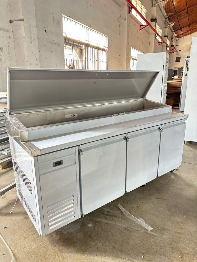 3 door pizza fridge topping salad bar counter fridge restaurant takeaway catering fridge new