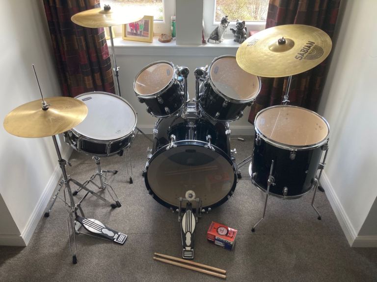 Mapex Tornado Drum Kit with  extra Sabian Crash & Drumdial Tuner