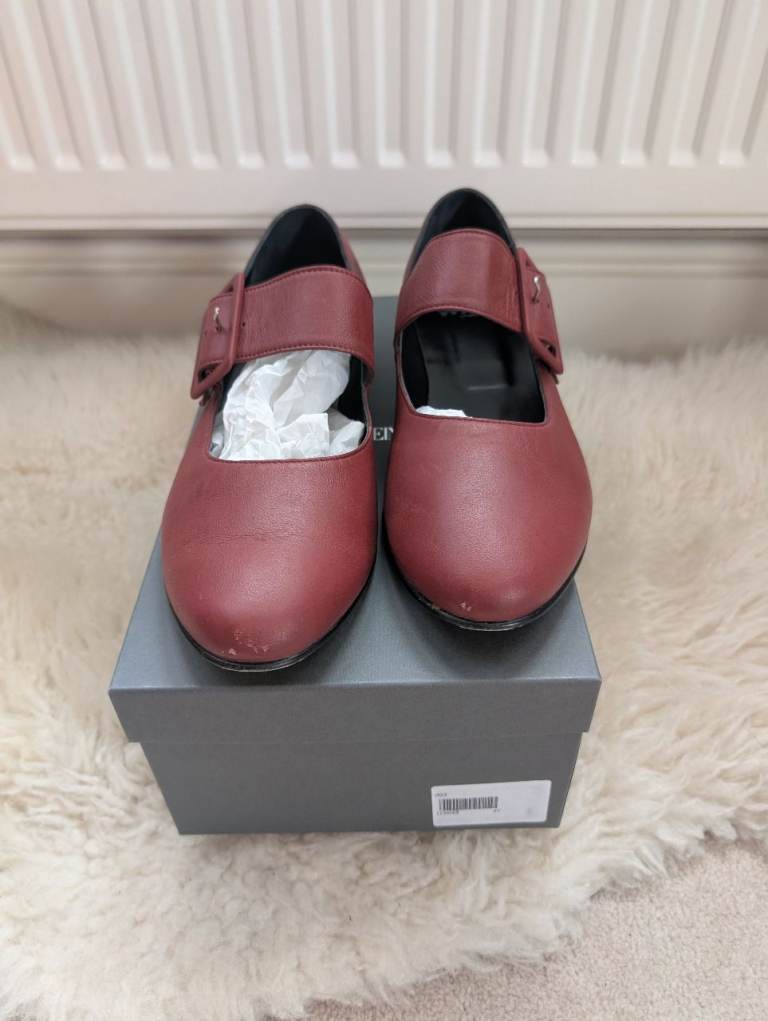 WALL London ladies leather burgundy shoes size 7 (uk41)