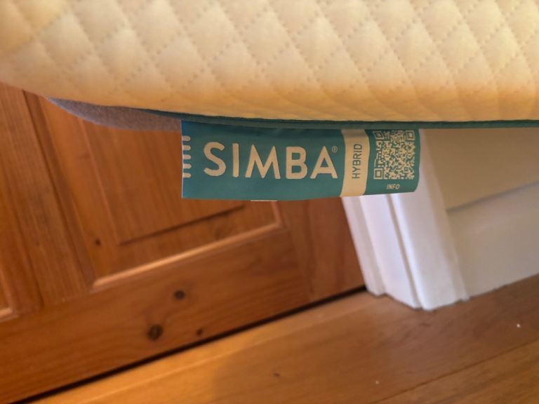 Simba hybrid mattress king, £250, barely used
