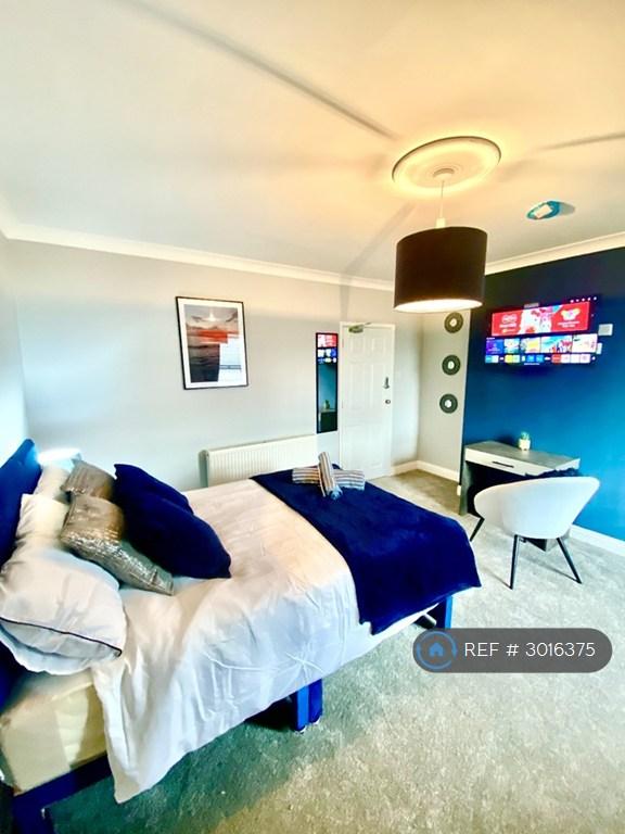 1 bedroom in Railway Road, Greater Manchester, WA3 (#3016375)
