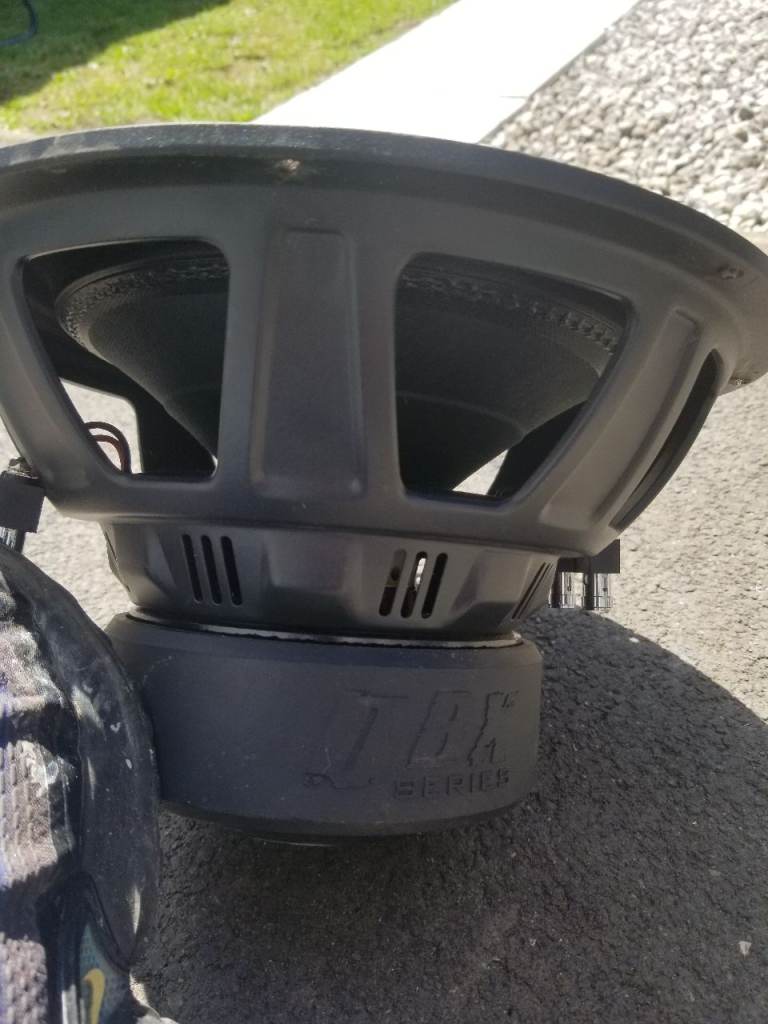 Edge subwoofer 12 inch