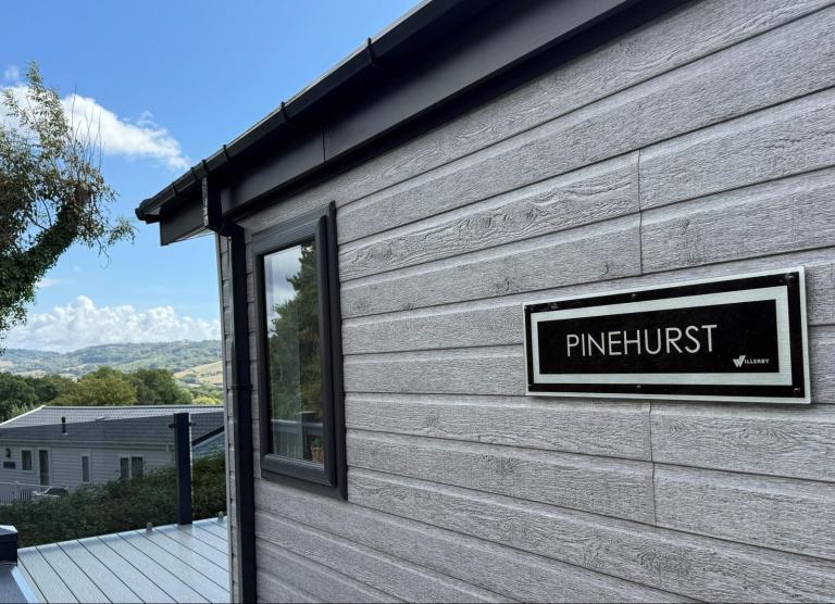 2027 Willerby Pinehurst in Bridport   - Lodge / Caravan 