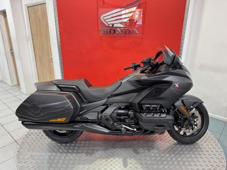 Brand new 202 Honda GL1800 Gold Wing DCT 50th Anniversary