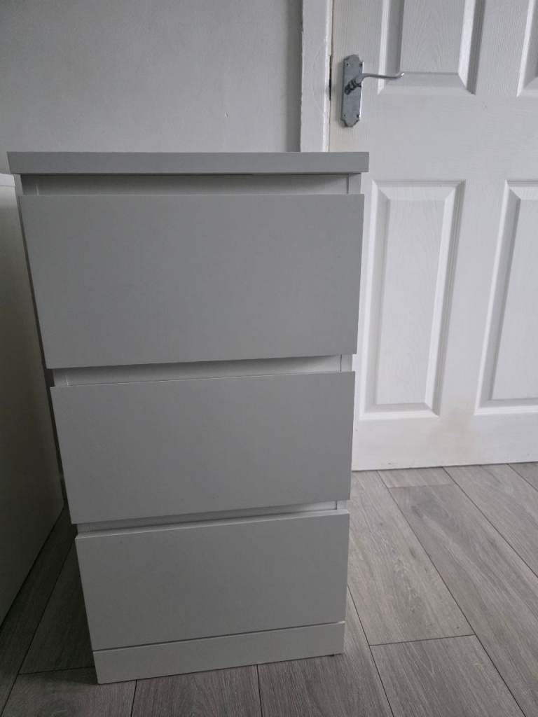 Ikea malm chest of 3 drawers