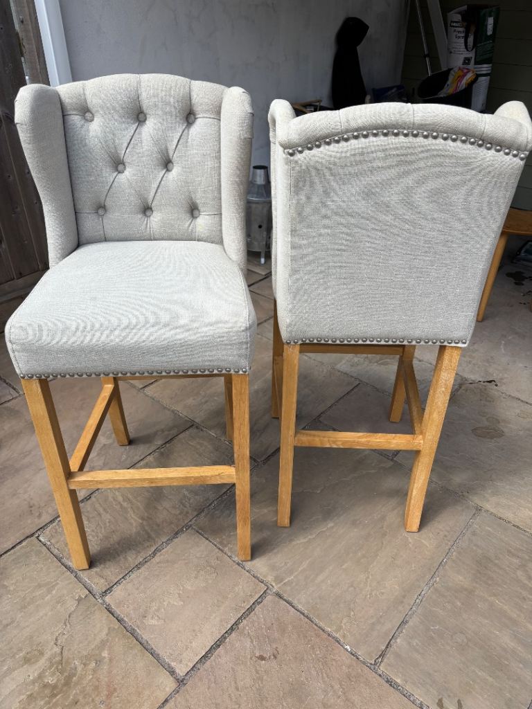 Bar Stools High Back 