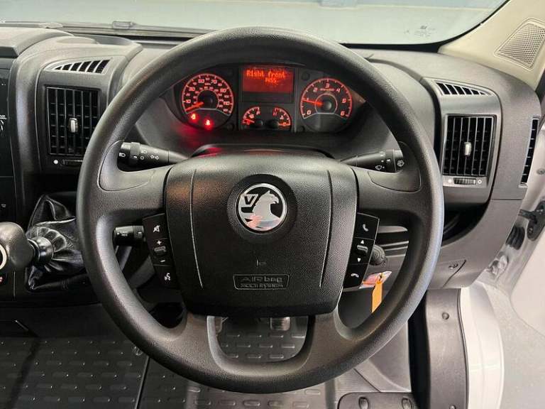 2022 Vauxhall Movano 2.2 Turbo D 140ps H2 Van Dynamic PANEL VAN DIESEL Manual