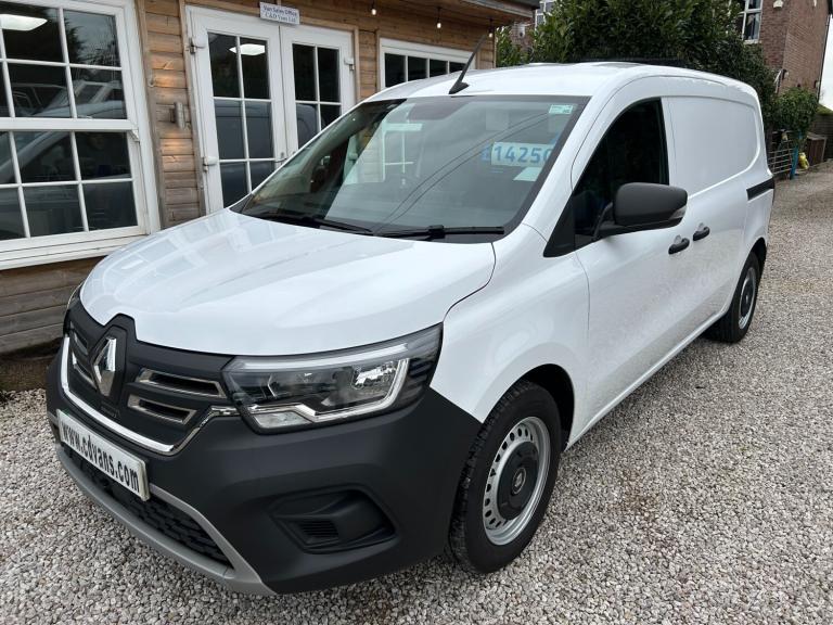 2025 RENAULT KANGOO LL21 90kW 44kWh Advance Van Auto