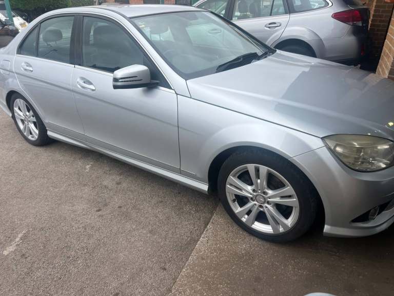 2009 Mercedes-Benz C Class 2009 C200 CDI Sport 4dr Auto SILVER  FULL SERVICE HISTORY SALOON Diese...