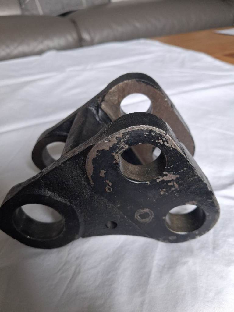 Ferguson T20 Top Link Rocker Bracket - never been used