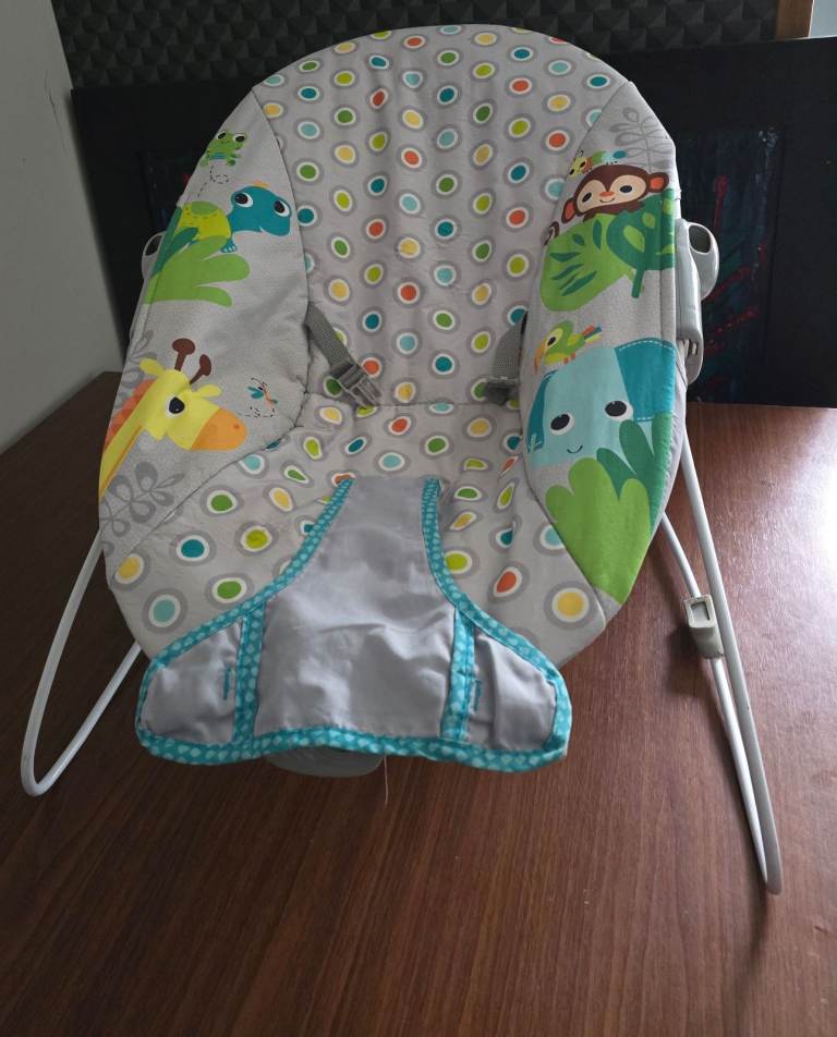 Newborn Baby Pram Pushchair Buggy Stroller 3in1 Travel System Car Seat Included and rocking chair 