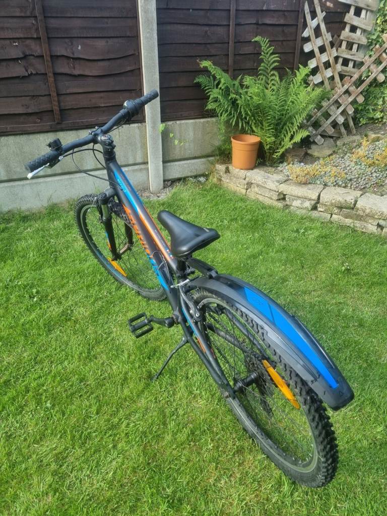 Serious Rockville 24" Children's Bike