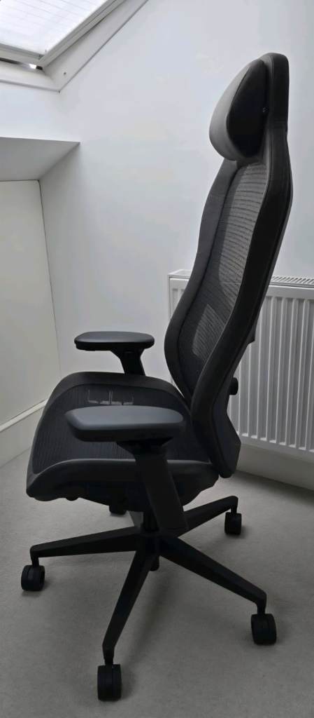 Ergonomic Chair - Fractional Design Refine (Mesh Dark, 4D Armrests, Lumbar & Height Adjestable)
