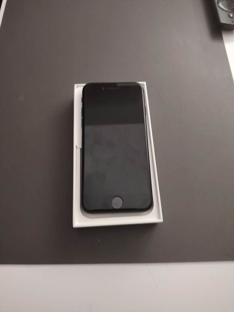 Iphone SE 64 gb