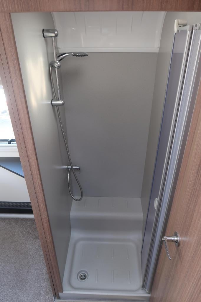 2020 BAILEY Unicorn Black Edition Cabrera 