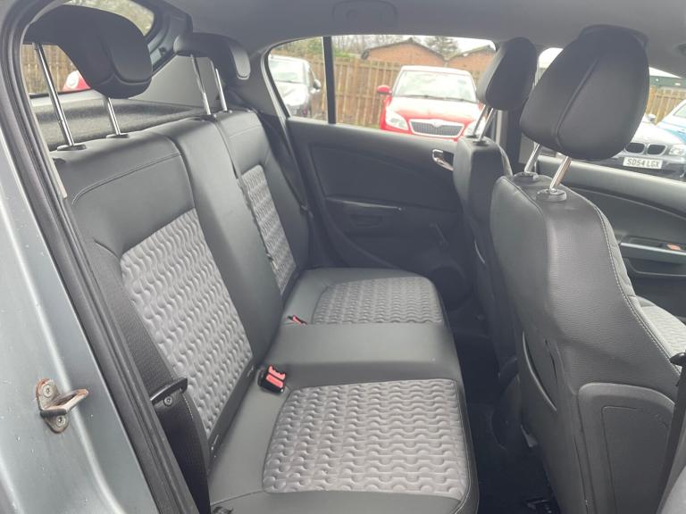 2011 Vauxhall Corsa 1.2i 16V [85] SE 5dr HATCHBACK Petrol Manual