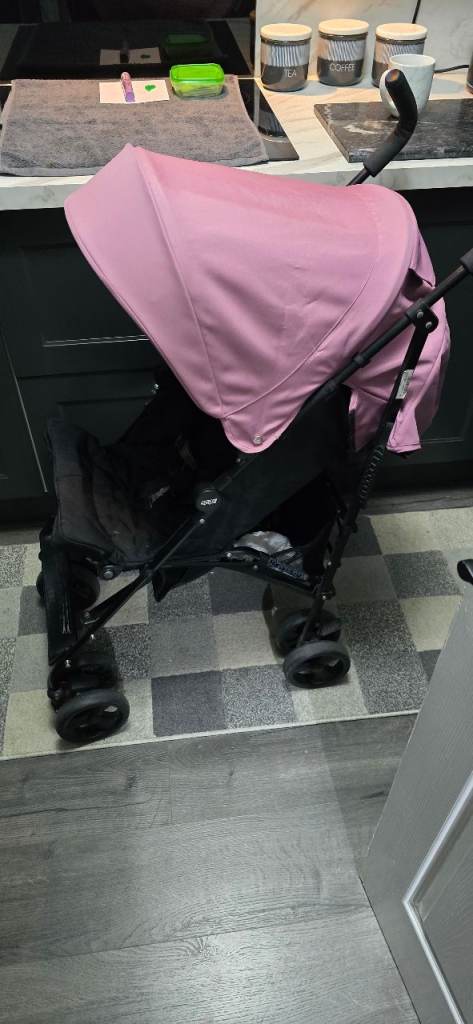 mams an papas pushchair