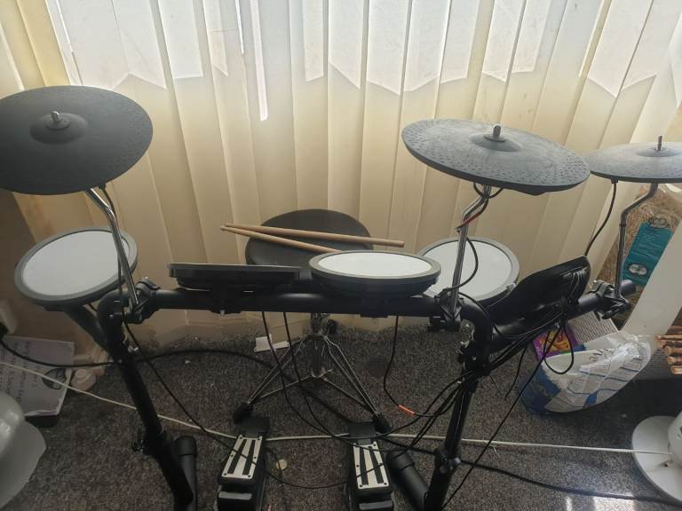 Full Electronic Drum Kit with Sticks and Pedals