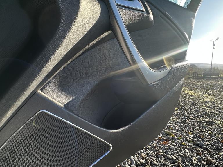 VAUXHALL ASTRA 1.6 16v SE 2011