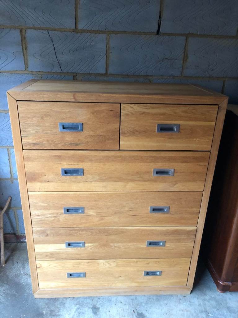 Chest of Draws (Solid Wood)