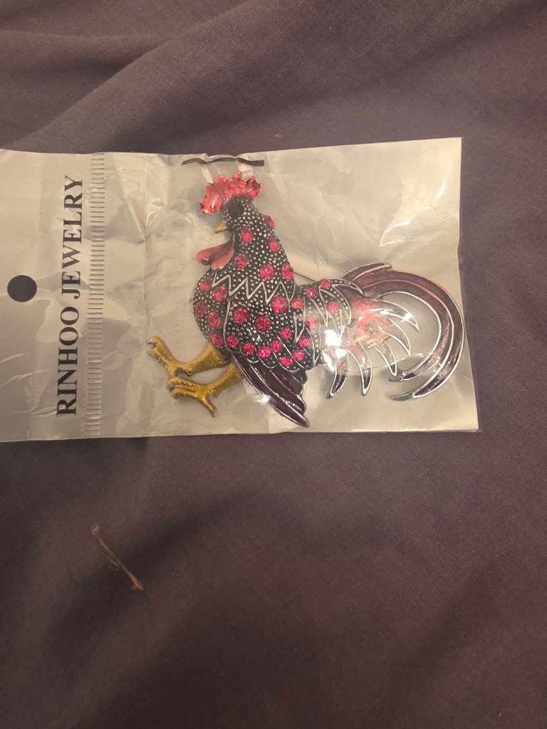 Ladies cockerel brooche