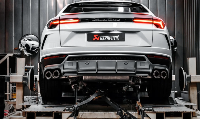 Brand New Akrapovič Exhausts – Urus SE – Dealer Clearance Pricing