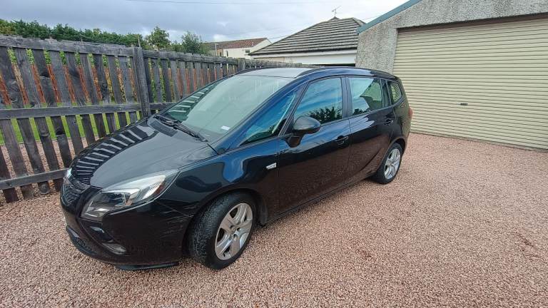 2015 Vauxhall Zafira Tourer. AUTOMATIC. 7 SEATER. 2.0cdti.