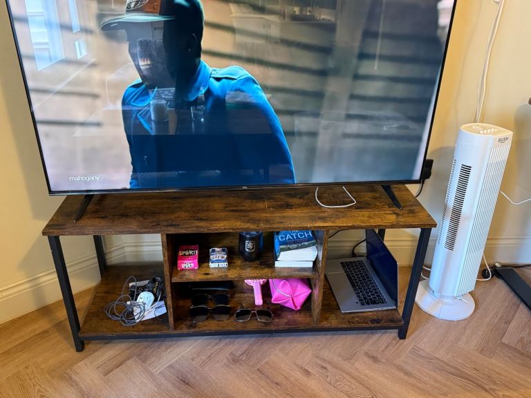 Rustic Industrial Style TV Stand – Brown Wood & Metal, Good Condition