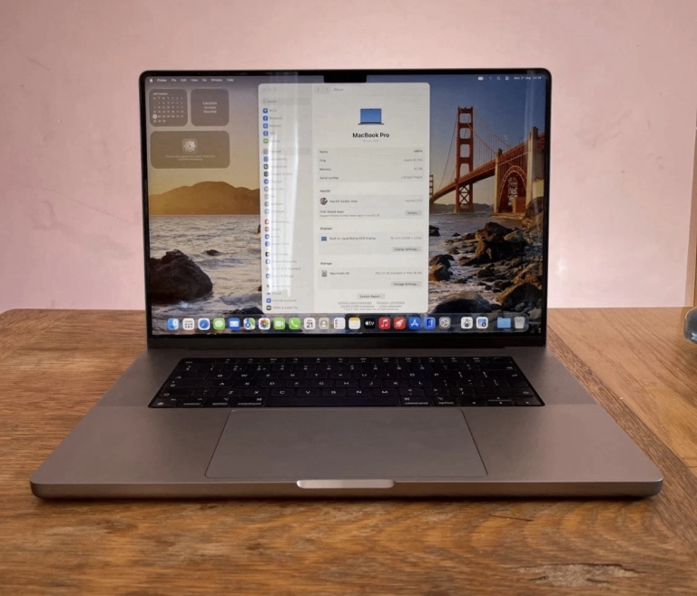 Apple MacBook Pro 16 inch Laptop M1 Pro, 32GB RAM, 512GB SSD, Grade A