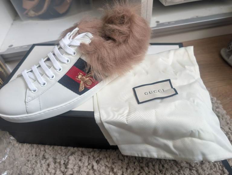 Gucci footwear 