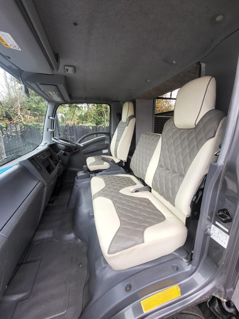 Isuzu NPR Horsebox Horse Box 2009 