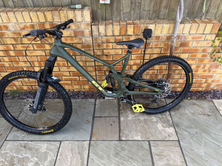 Gt force pro carbon full suspension mountain bike 