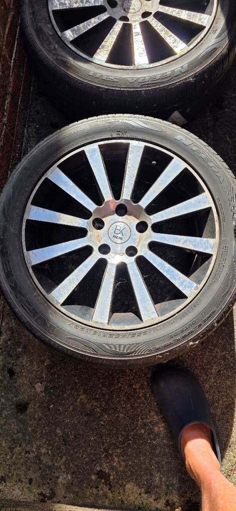 4 x wheels