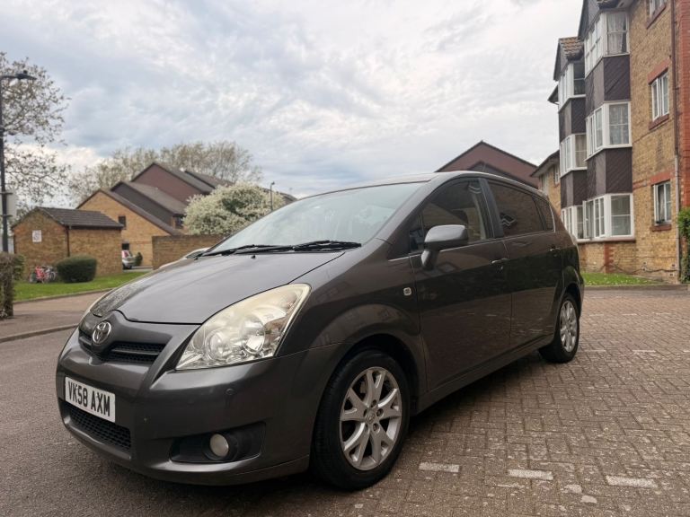 Toyota verso 7 seat