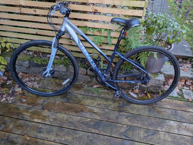 Ladies bike Carrera Crossfire 