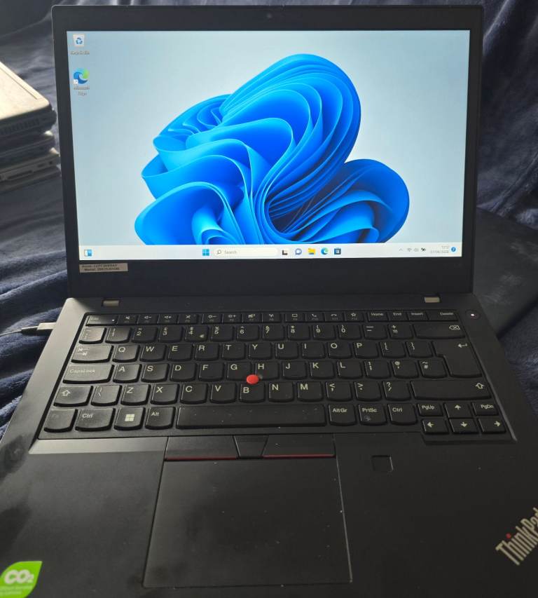Lenovo Intel Core i5 Laptop – Good Condition