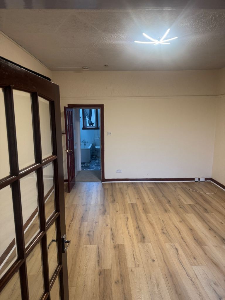 Bright Two Bed Flat - Methil 