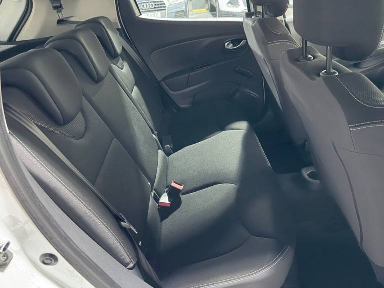 2017 Renault Clio 1.2 16V Play 5dr HATCHBACK PETROL Manual