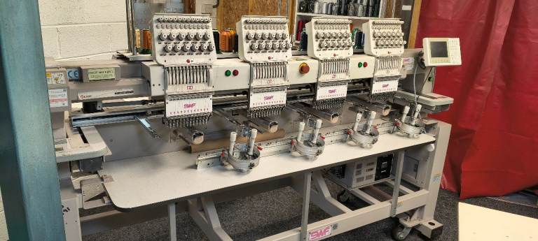 SWF 4 Head Embroidery machine and caps