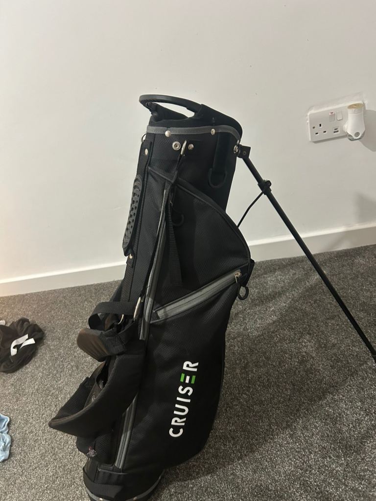 Cruiser Golf Stand Bag - Black, Good Condition