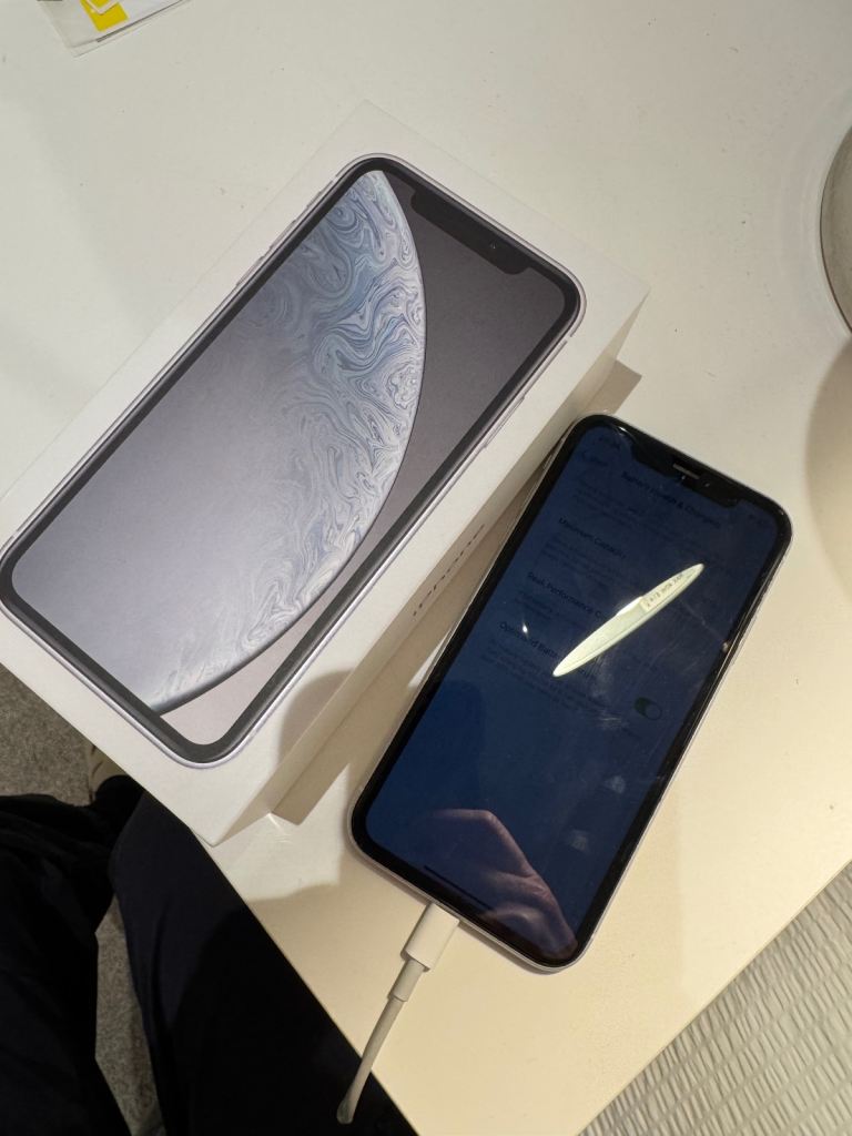 iPhone XR 64GB 