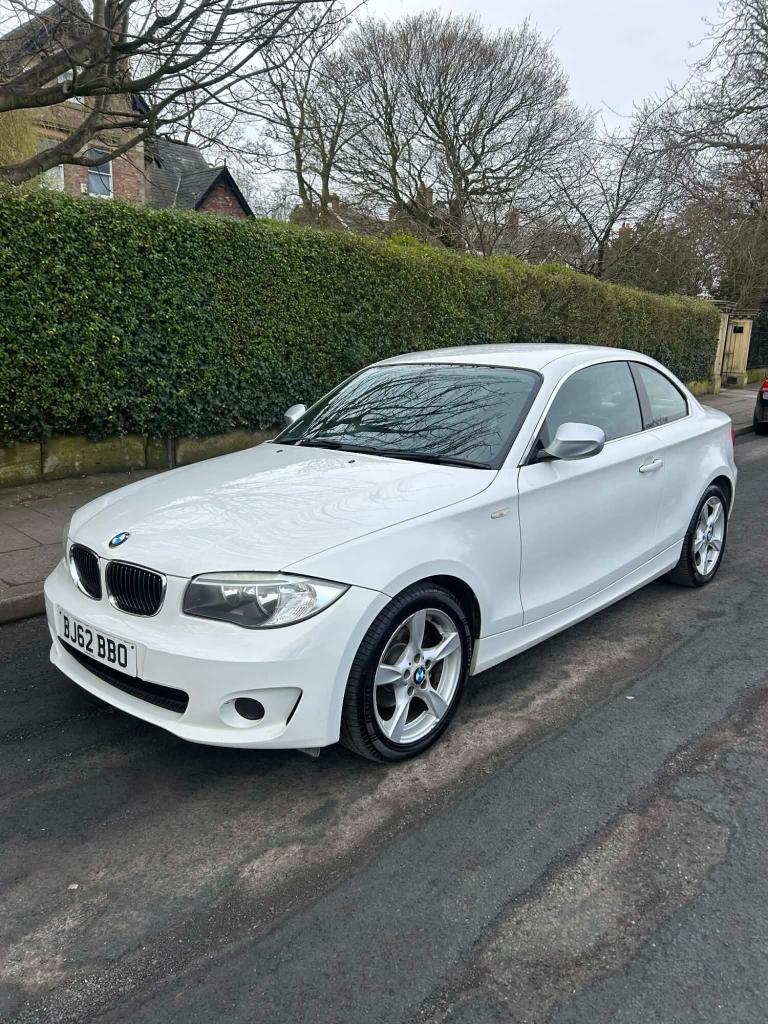 2012 BMW 1 Series 118d Exclusive Edition 2dr-£35 TAX COUPE Diesel Manual