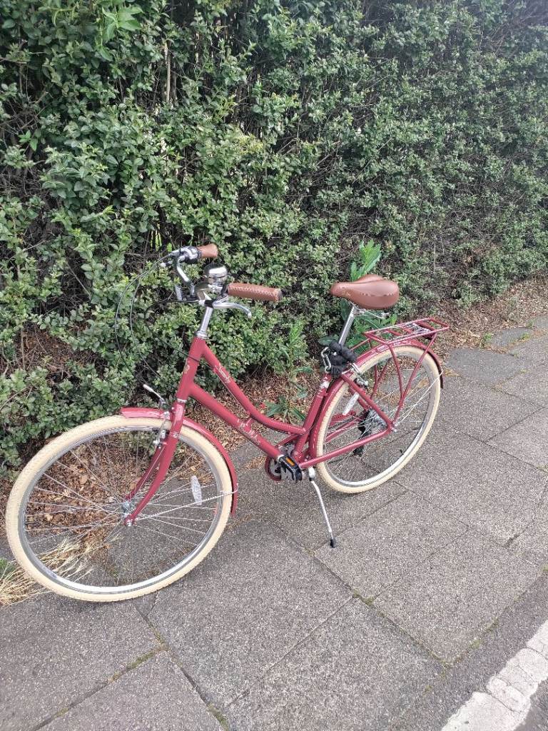 Pendleton Somerby Hybrid Bike (M Frame) – Maroon Red + Halfords Care Plan (2028)