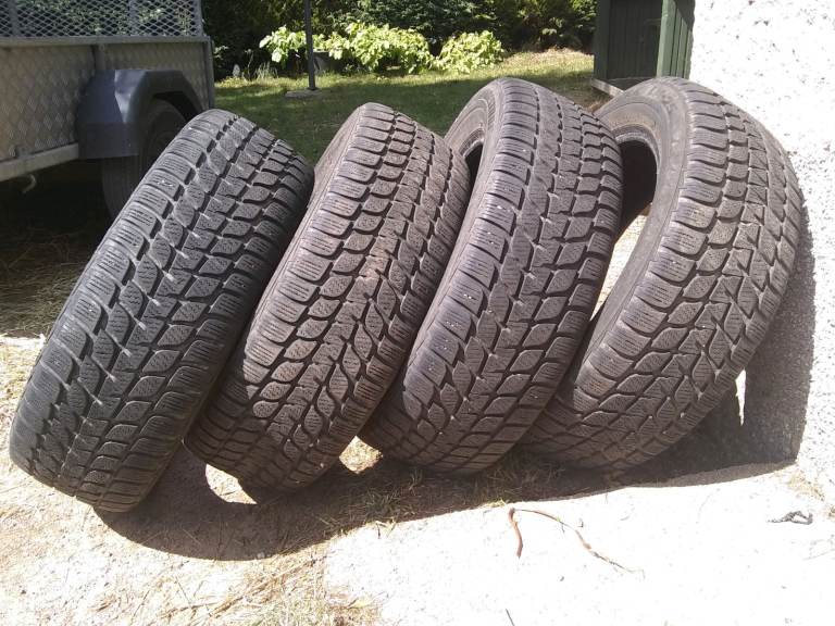 4 x Bridgestone (winter) Tyres
