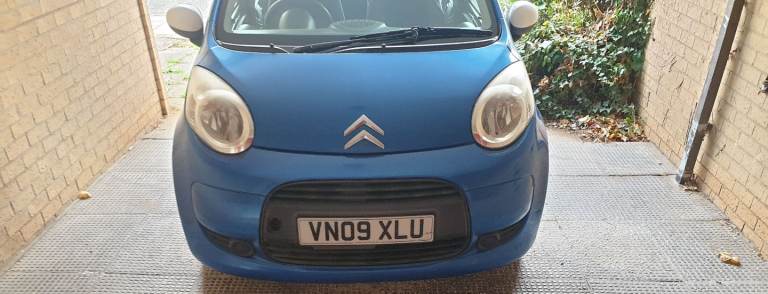 Citroen, C1, Hatchback, 2009, Manual, 998 (cc), 5 doors like Toyota Aygo