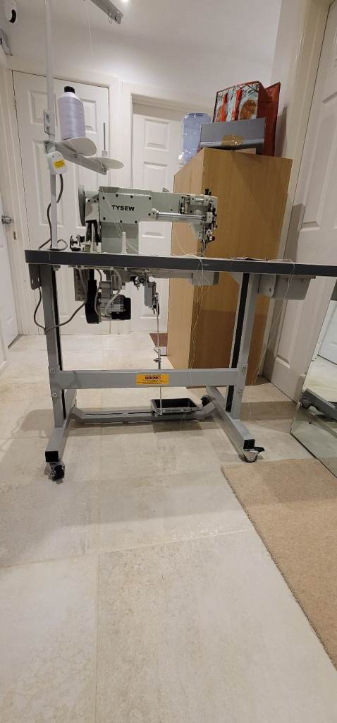 New Industrial sewing machine